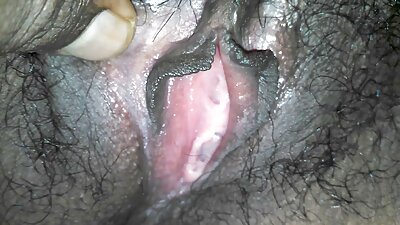 Me encantan las aventuras de una potranca con anteojos viejitas teniendo xexo en un garaje de varios pisos.