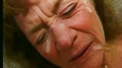 Sexo duro con una negra rizada de pechos de silicona. viejitas mexicanas cogiendo