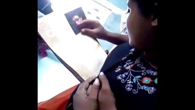 La empresa juvenil fue multada por un trío viejos cojiendo jovenes público FFM en un supermercado de ropa.