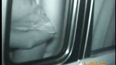 Una asiática madura con un gran xxx videos de viejitas trasero habló sobre los pasatiempos swinger de su marido.