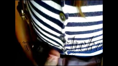 Una estudiante y su videos pornográficos de viejitas novio ahuyentan a todos los animales del bosque con sus sucios juegos de rol.
