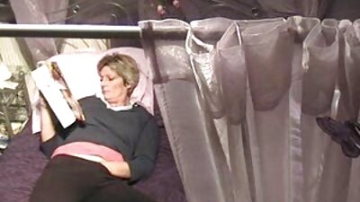 Gilipollas francesa y sus aventuras amorosas secretas con viejitas ricas follando tragar esperma.