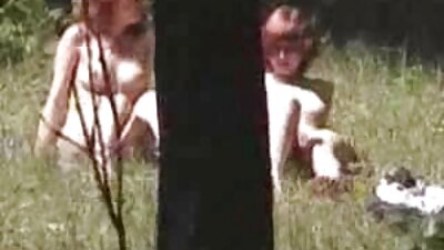 El prometido de una alemana madura con grandes ordeños se corre dentro de ella xxx videos viejitas cada vez.