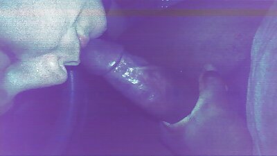 Un joven escritor necesitaba sexo con un hombre mucho mayor para escribir una novela. xnxxviejitas