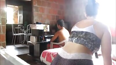 Hotwife MFM trío con grasa casada madura cogiendo con viejitas en medias y lencería